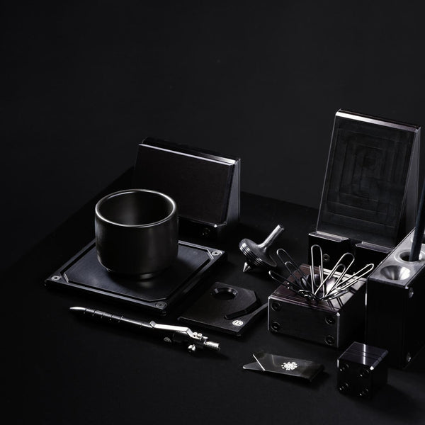 Buy the Best Black Desk Accessories for Office Décor